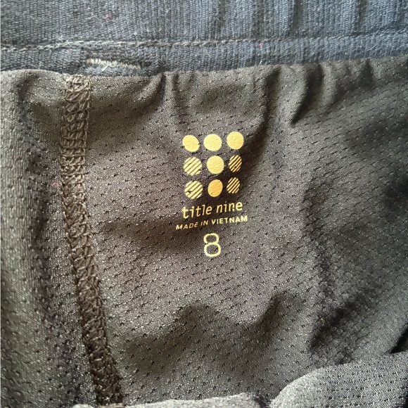 Title Nine women's Recycled Clamber 2.0 Blue Hiking Active skirt Skort size 8 - Picture 4 of 11